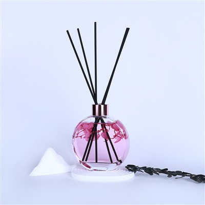 Botol kaca penyebar reed